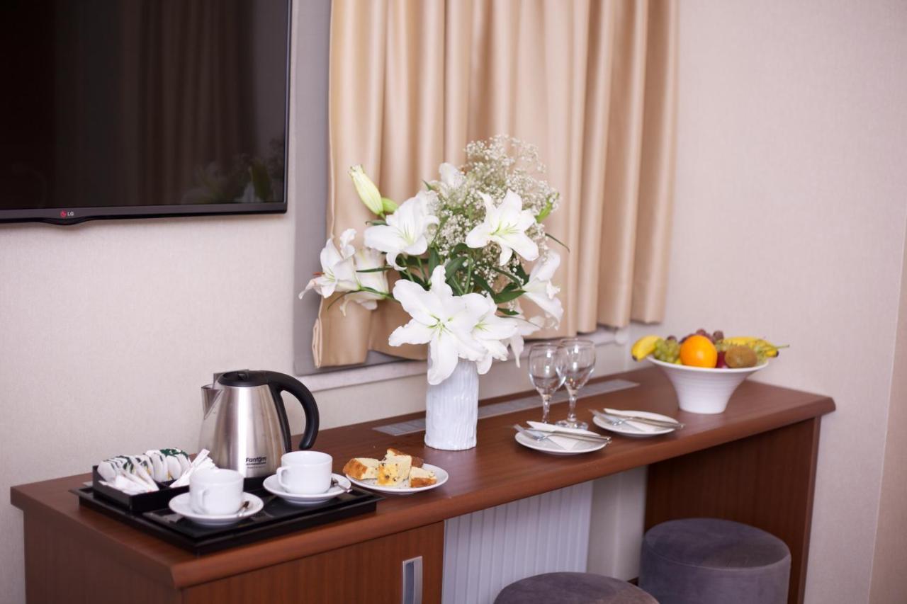 The Coach Hotel イスタンブール エクステリア 写真